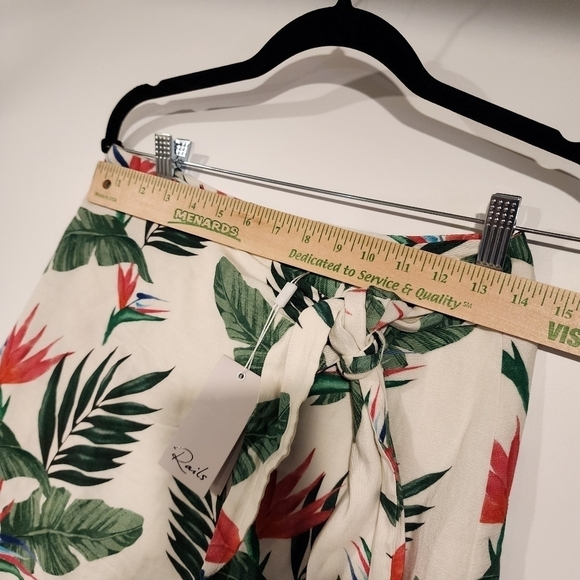 Rails NWT Green Orla Wrap Skirt Linen Blend Birds of Paradise Flower Print sz XS - Picture 14 of 15